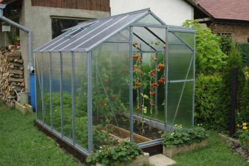 skleník LANITPLAST LIMES Viva V6/2 1,97x2 m PC 6 mm