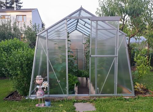 skleník LANITPLAST LIMES Viva V7/6  2,47x5,95 m PC 4 mm